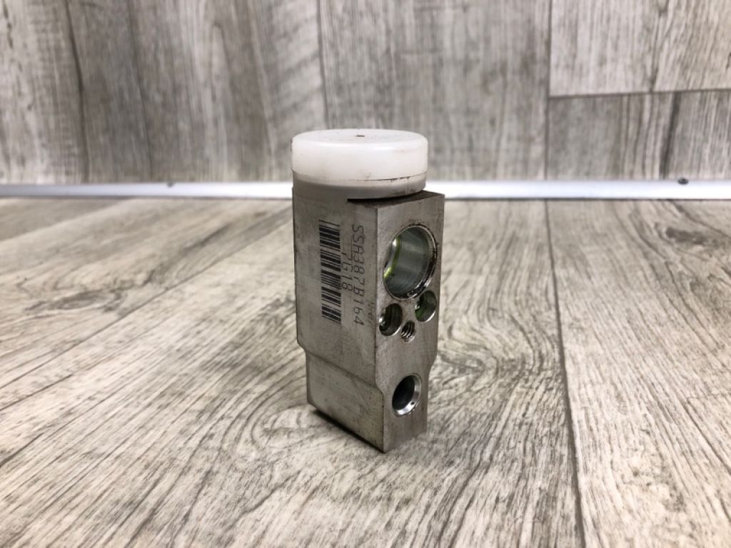 95431-64J80 | Клапан кондиціонера SUZUKI GRAND VITARA 05-15