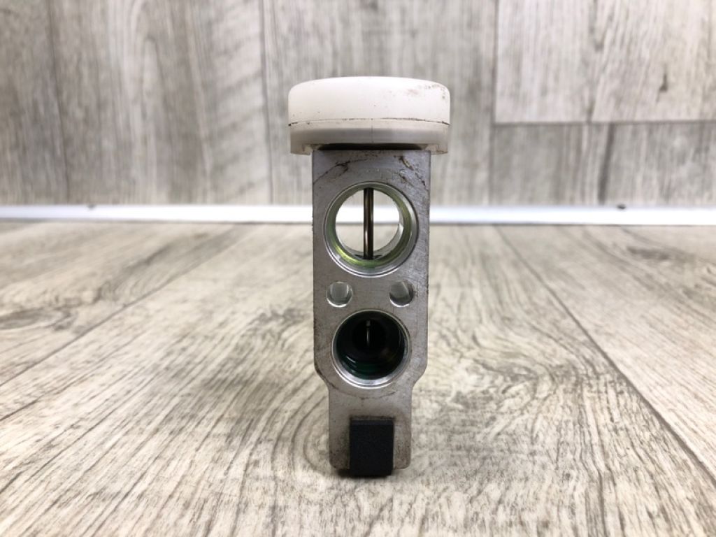 95431-64J80 | Клапан кондиціонера SUZUKI GRAND VITARA 05-15 - Фото 4