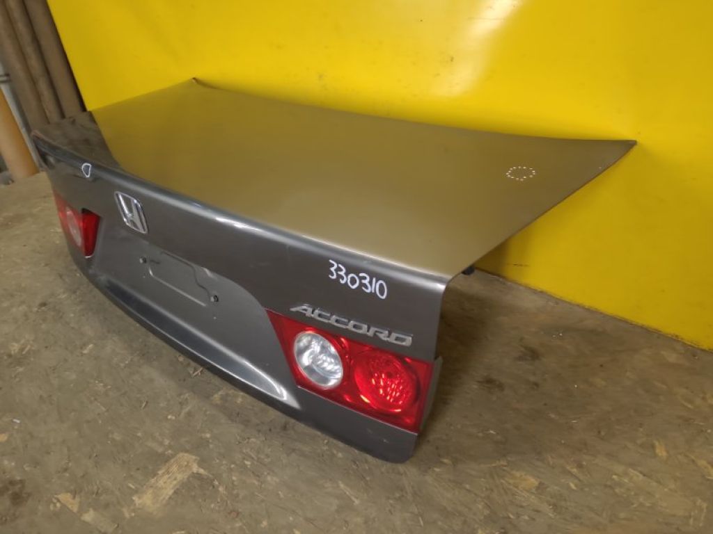 68500SEAE00ZZ | Кришка багажника HONDA ACCORD CL7 / TSX 03-08 - Фото 4