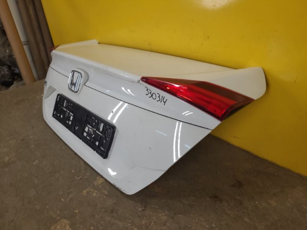 68500TBAA00ZZ | Крышка багажника HONDA CIVIC FC/FK 15- - Фото 4