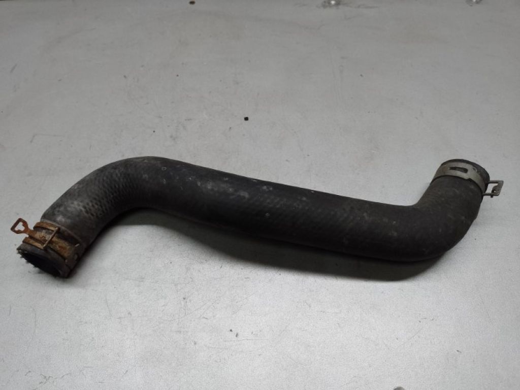 16572-0H020 | Патрубок системи охолодження TOYOTA CAMRY 30 02-06