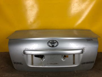 Крышка багажника TOYOTA AVENSIS 03-08