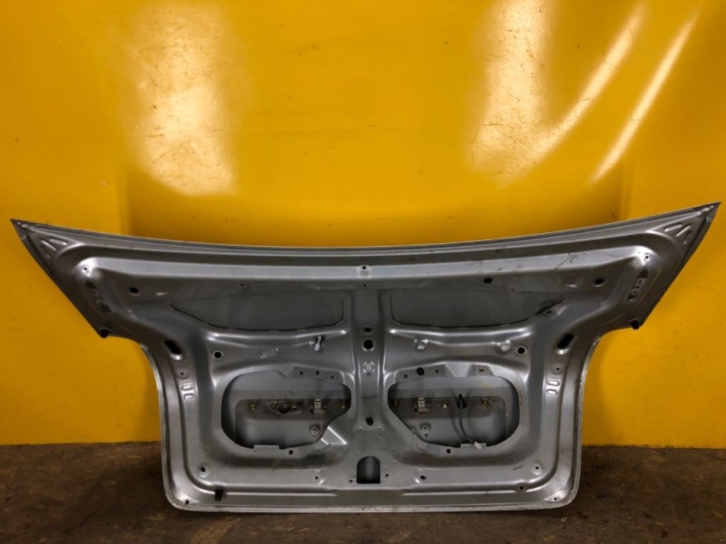 6440105050 | Кришка багажника TOYOTA AVENSIS 03-08 - Фото 9