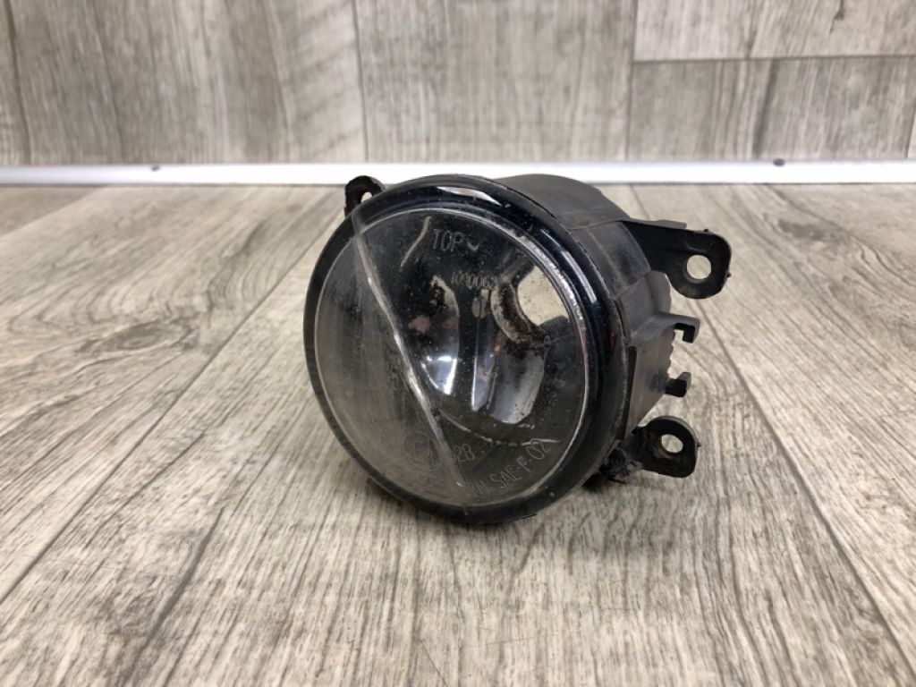 35500-63J02 | Противотуманная фара SUZUKI GRAND VITARA 05-15