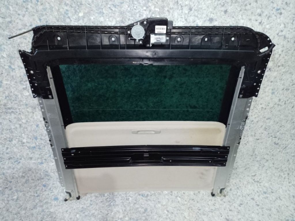 GS3N-69-810 | Люк MAZDA 6 GH 07-12 - Фото 3