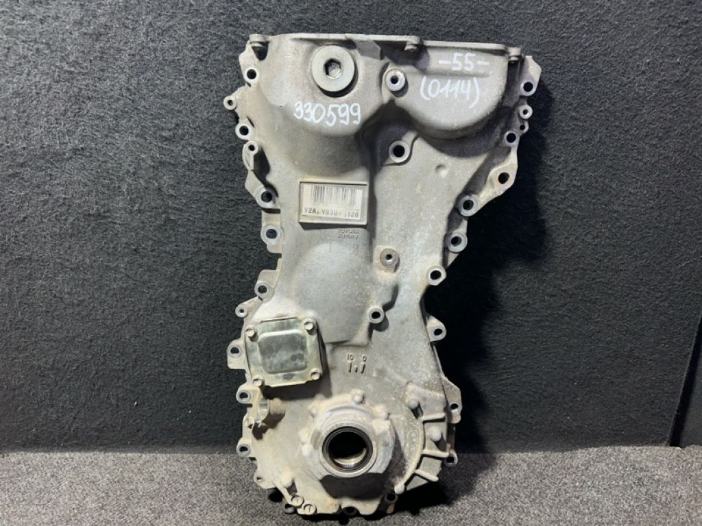 11310-0V020 | Крышка ГРМ TOYOTA CAMRY 55 14-17