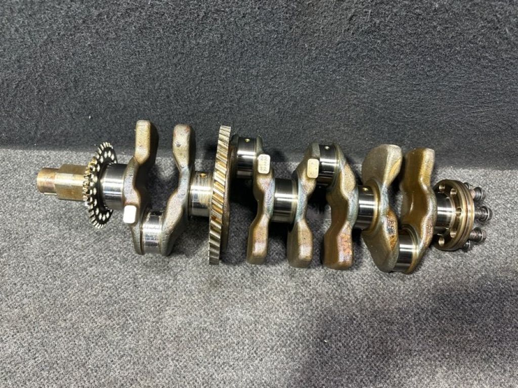 13401-0V011 | Коленвал TOYOTA CAMRY 55 14-17