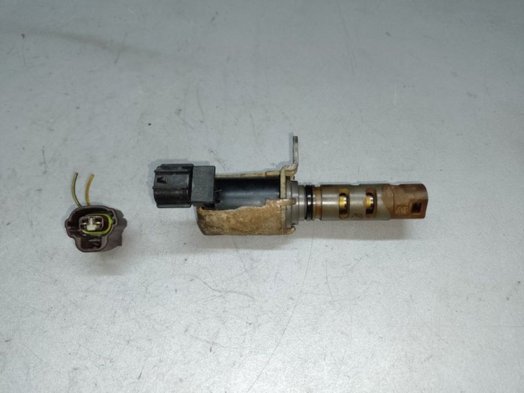 15330-22030 | Клапан изменения фаз ГРМ TOYOTA MATRIX 02-08