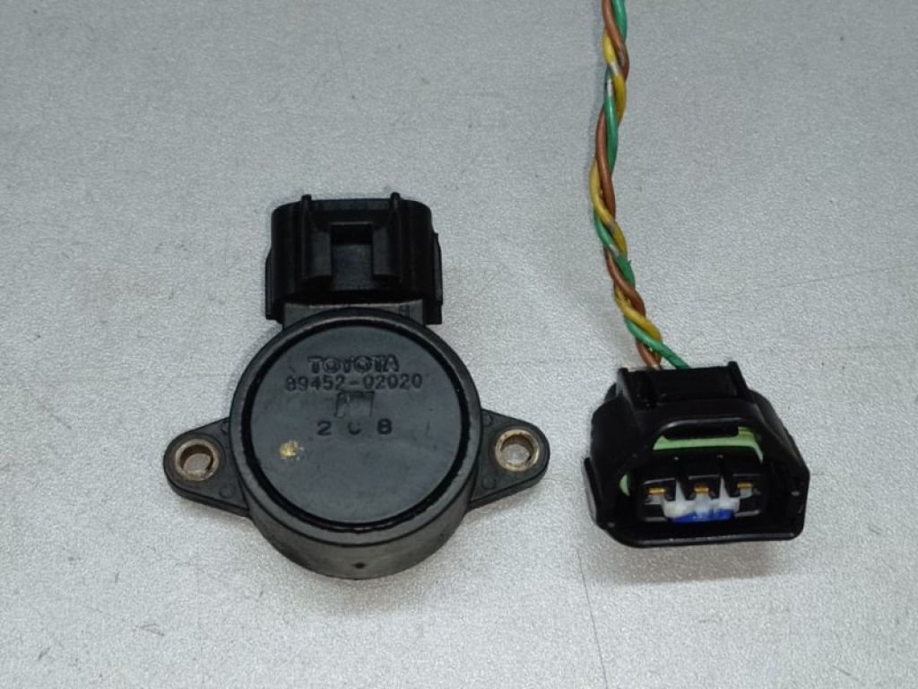 894520-2020 | Датчик положения дроссельной заслонки TOYOTA MATRIX 02-08