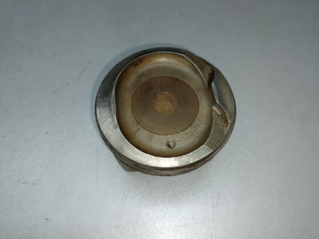 13101-0D090 | поршень TOYOTA MATRIX 02-08