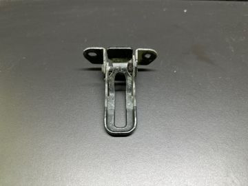 Петля замка капота TOYOTA PRIUS - 30 09-17