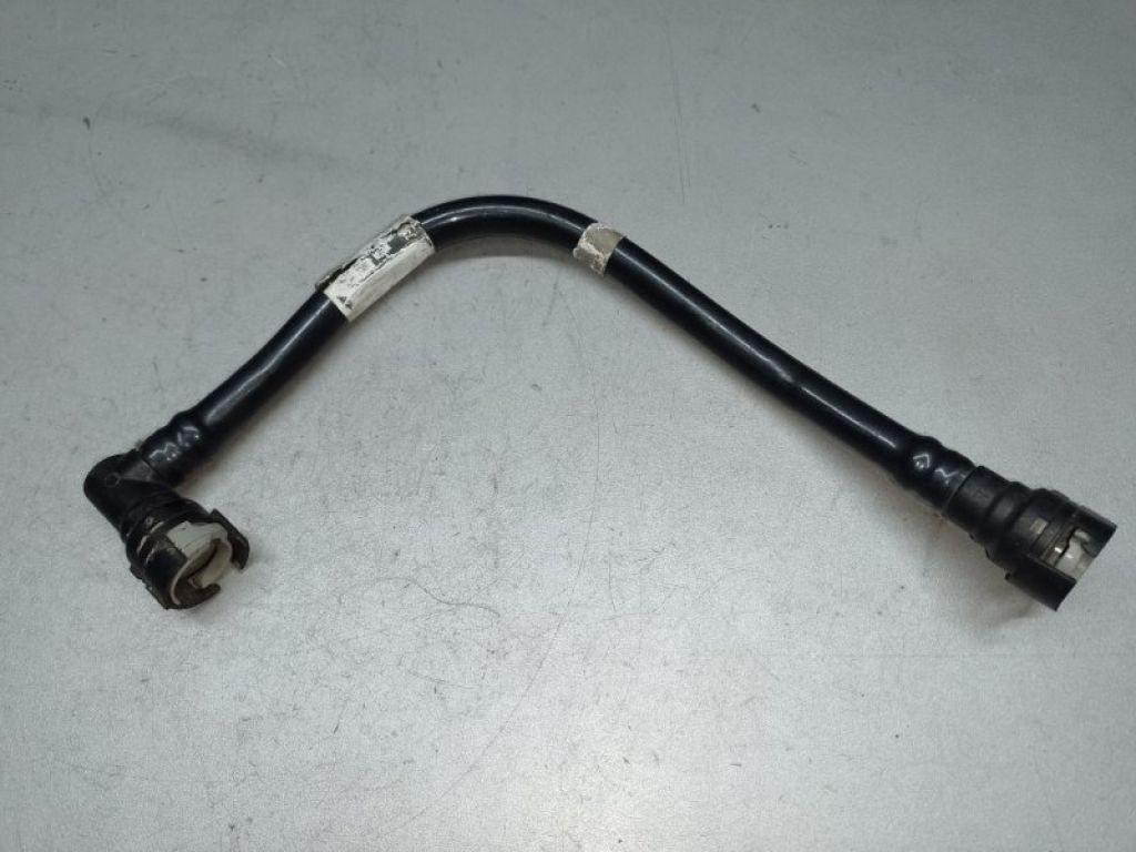 CP9Z-6758-B | Трубка картерних газів FORD FOCUS 10-18