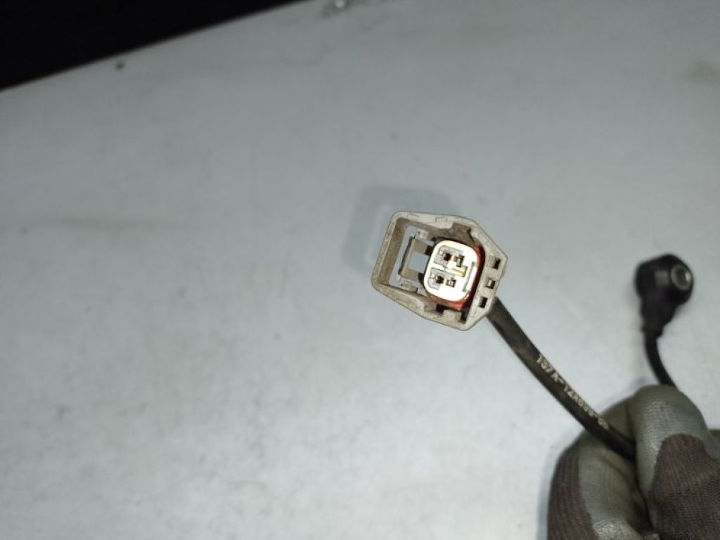 1S7Z-12A699-BB | Датчик детонації FORD FOCUS 10-18 - Фото 2