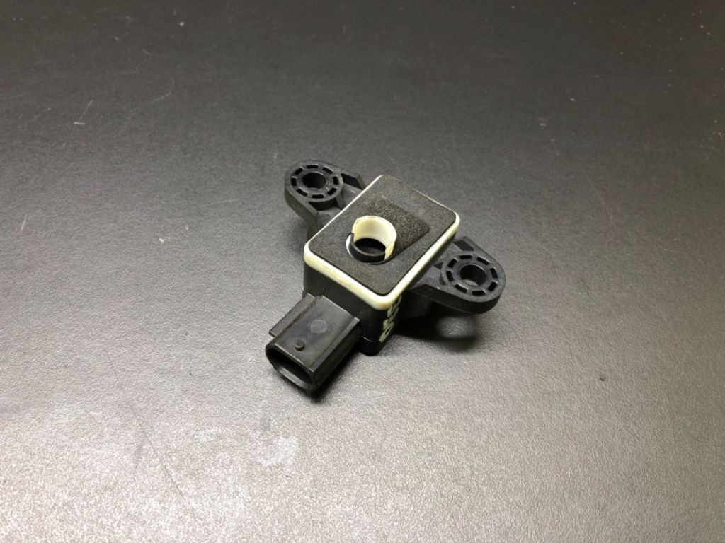 95920-C1100 | Датчик удара HYUNDAI SONATA LF 2014- - Фото 2