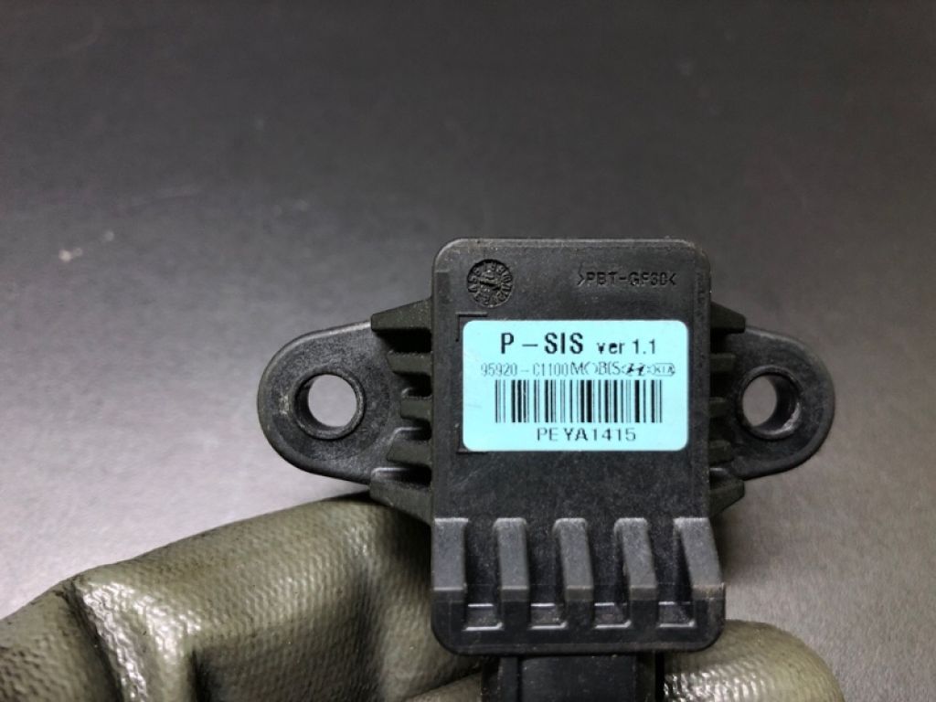 95920-C1100 | Датчик удара HYUNDAI SONATA LF 2014- - Фото 4