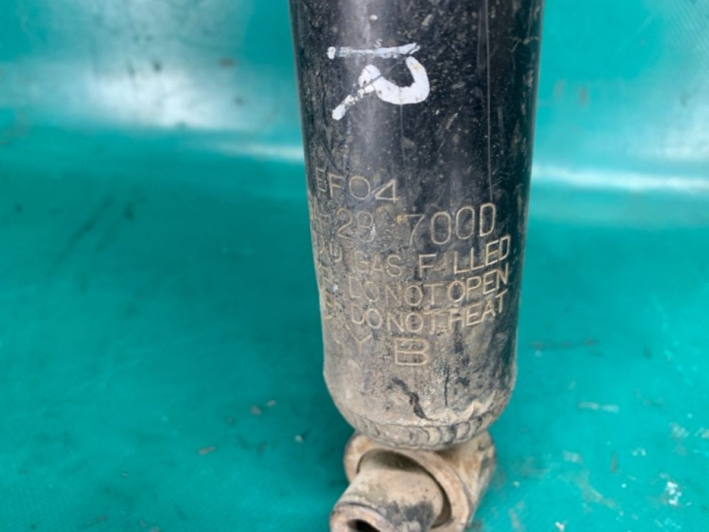 GM6A-28-700E | Амортизатор задн. прав. MAZDA 6 GG 02-07 - Фото 4