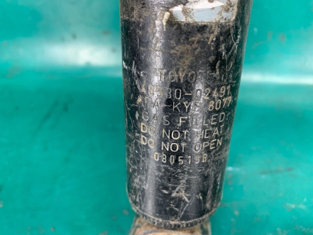 48530-09N80 | Амортизатор задн. прав. TOYOTA AURIS 06-12 - Фото 3