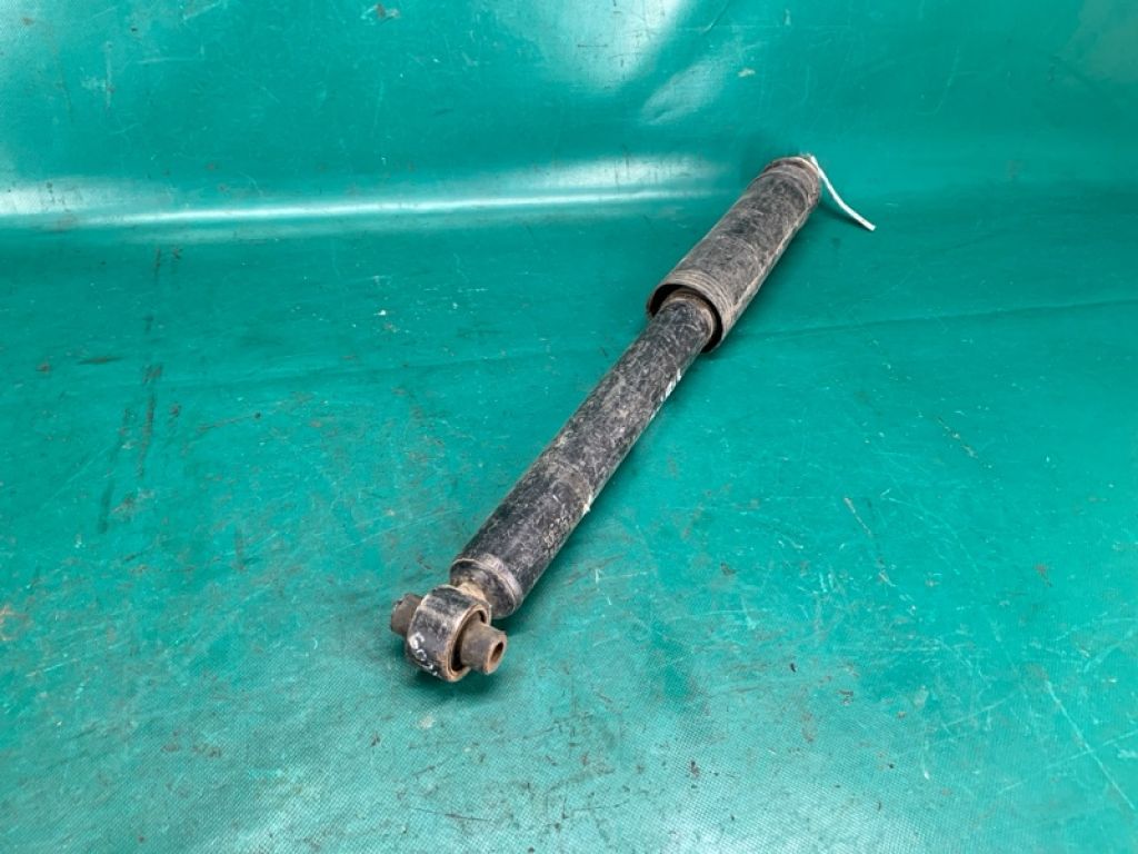 48530-09N80 | Амортизатор задн. прав. TOYOTA AURIS 06-12 - Фото 4