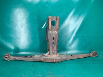 Кронштейн редуктора SUBARU FORESTER SG 02-07