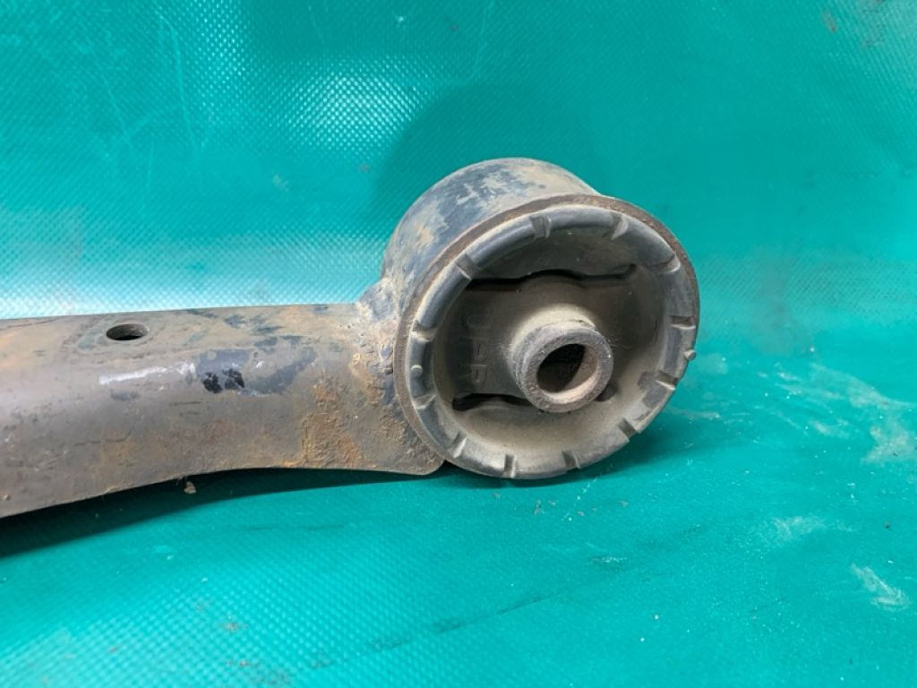 41310SA001 | Кронштейн редуктора SUBARU FORESTER SG 02-07 - Фото 4