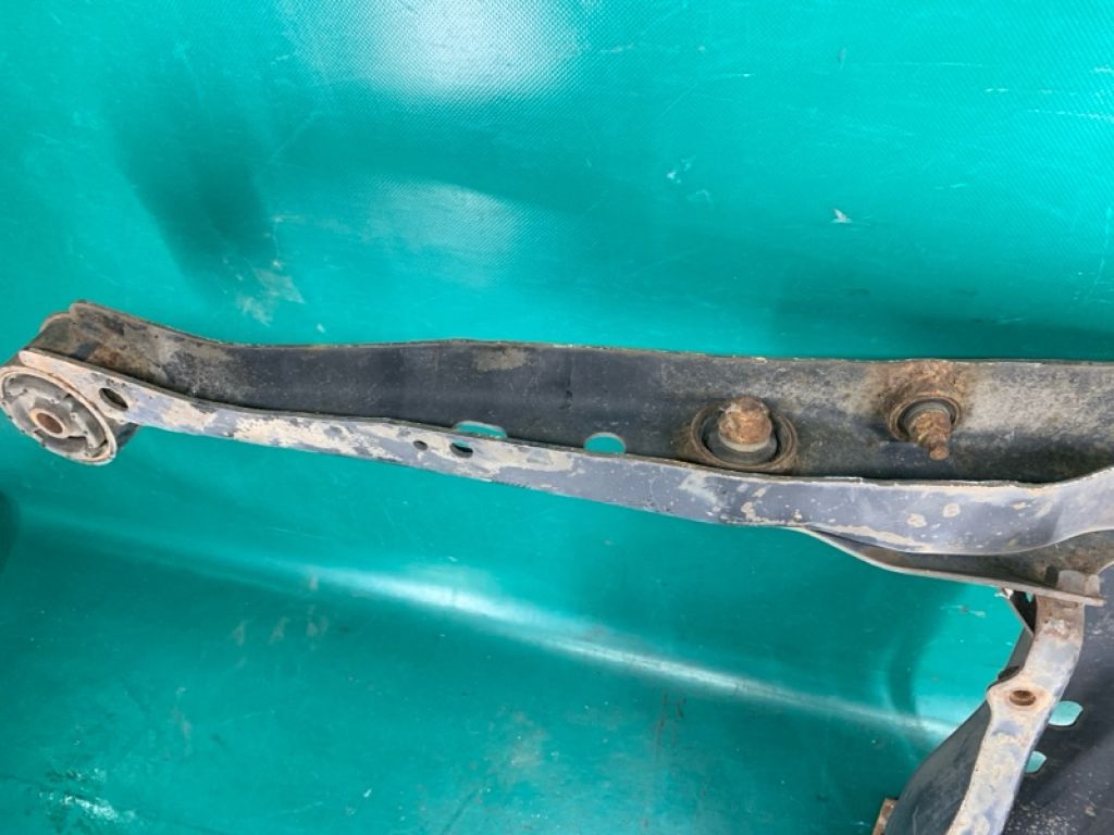 41310SA001 | Кронштейн редуктора SUBARU FORESTER SG 02-07 - Фото 10