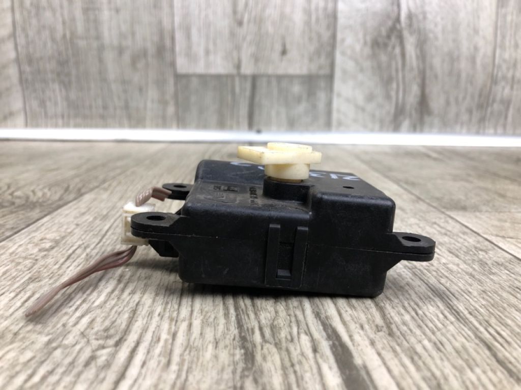 27731-EG000 | Моторчик заслінки пічки NISSAN TEANA J32 08-14 - Фото 3