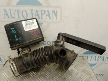 патрубок повітряного фільтра TOYOTA CAMRY 40 06-11