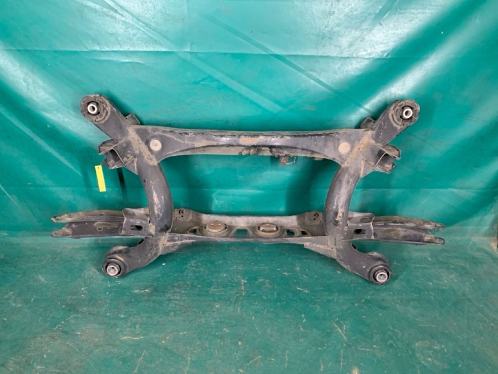 51206-30100 | Балка задней подвески LEXUS GS350 GS300 05-11