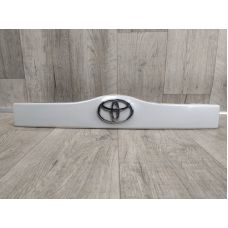 Панель подсветки номера TOYOTA PRIUS - 20 03-11