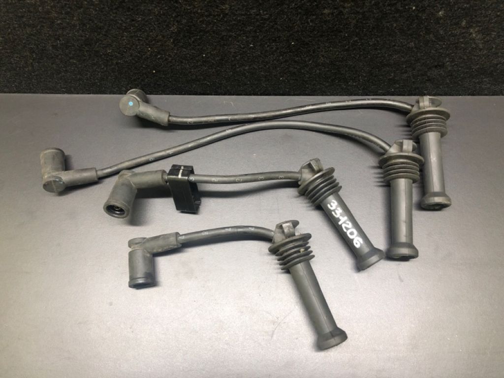 BE8Z-12259-B | Провода высоковольтные FORD FIESTA 08-17