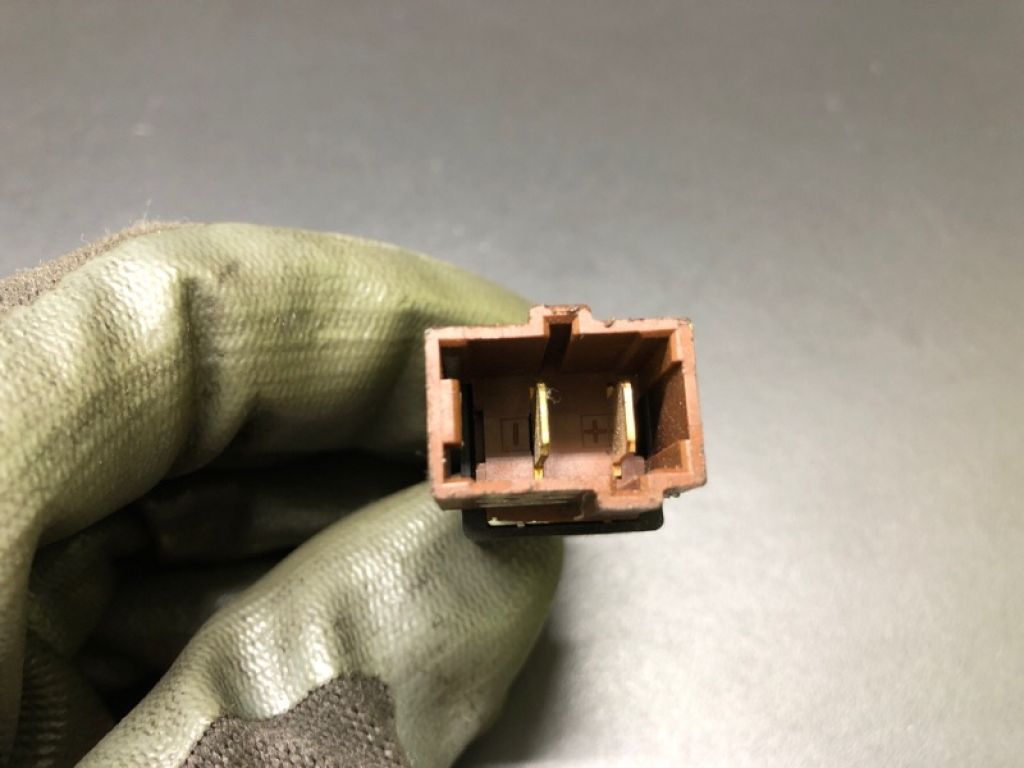 25300-AT300 | Датчик положения педали тормоза NISSAN TEANA J32 08-14 - Фото 3