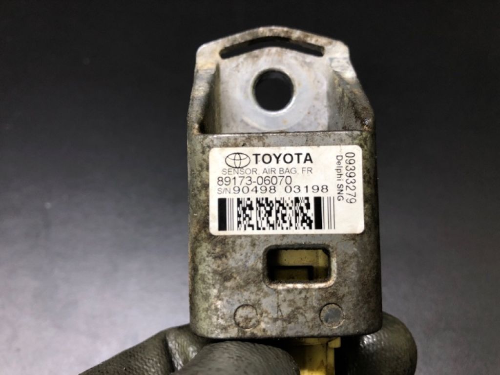 89173-06070 | Датчик удара LEXUS ES300 ES330 01-06 - Фото 3