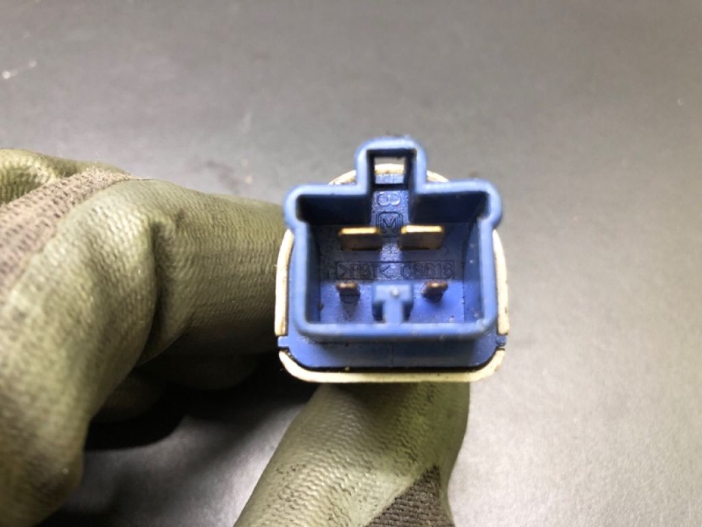 84340-69015 | Датчик положения педали тормоза LEXUS GX470 02-09 - Фото 3