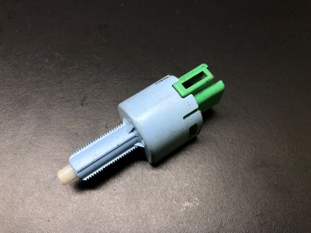 8614A111 | Датчик положення педалі гальма MITSUBISHI ASX / OUTLANDER SPORT 10-21 - Фото 2