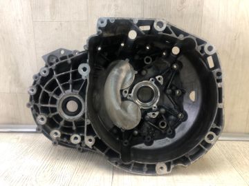 Кришка АКПП передн. FIAT 500L 12-