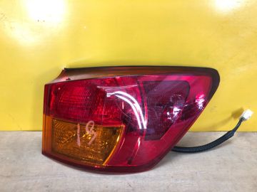 Фонарь наружный прав. LEXUS IS250/350 05-13