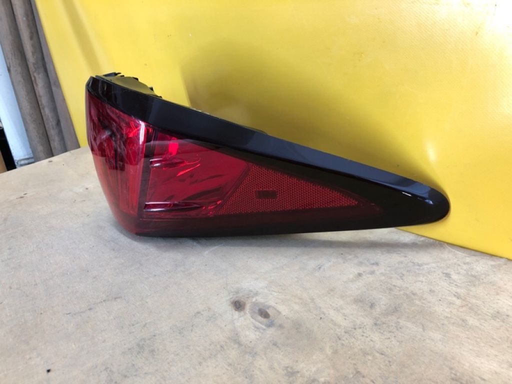 815600E130 | Ліхтар зовнішній задн. лів. LEXUS RX350/450 15-22 - Фото 3