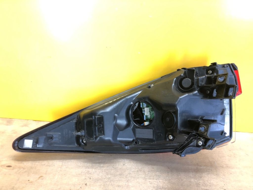 815600E130 | Ліхтар зовнішній задн. лів. LEXUS RX350/450 15-22 - Фото 6