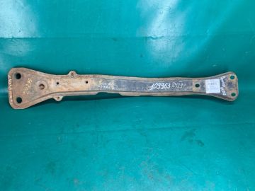 Балка двигуна поздовжня HYUNDAI ELANTRA XD 00-06