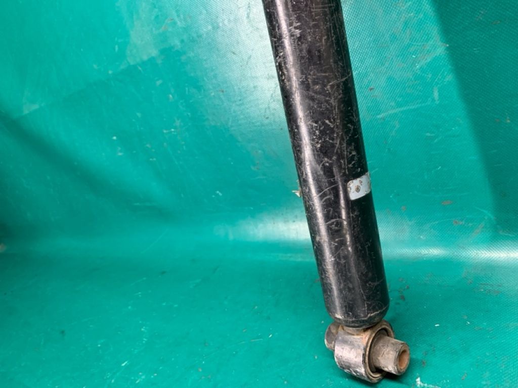 48530-09N80 | Амортизатор задн. лів. TOYOTA AURIS 06-12 - Фото 3