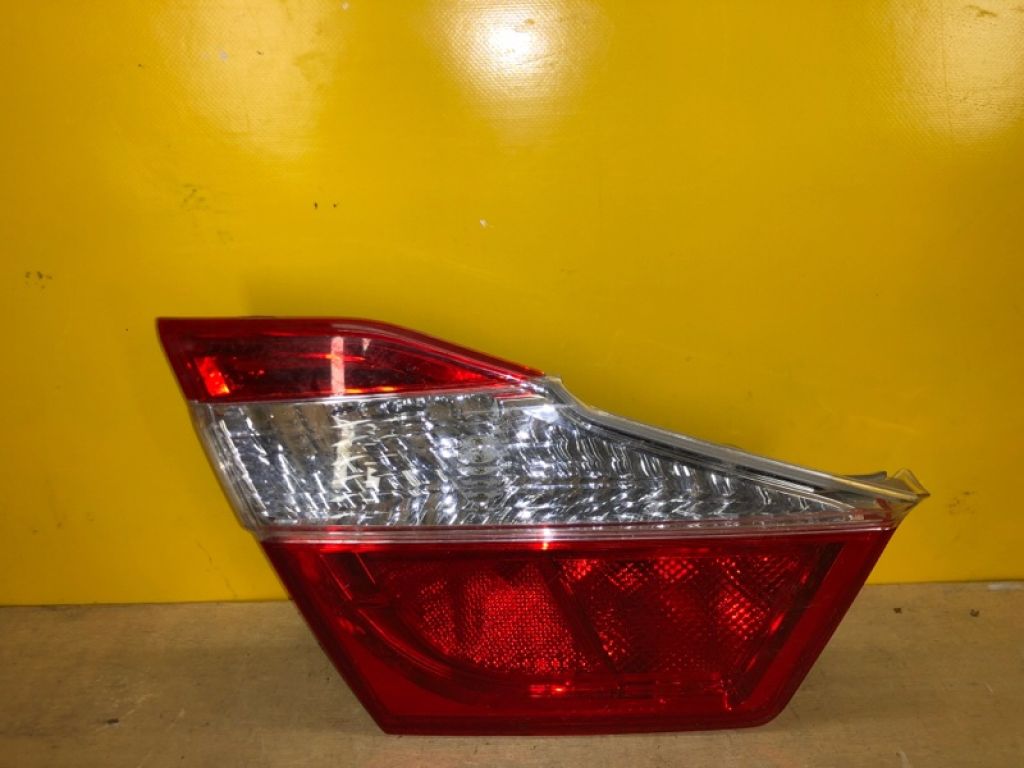 8159133220 | Ліхтар внутрішній лів. TOYOTA CAMRY 50 12-15