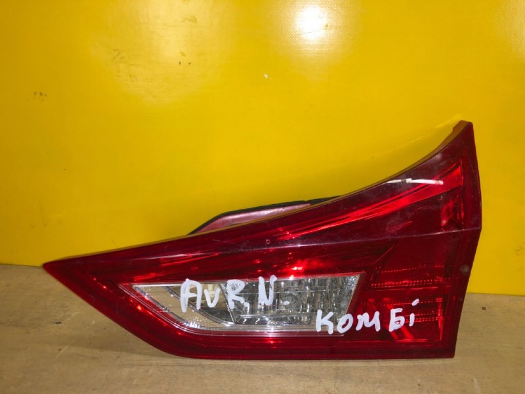 8158102450 | Ліхтар внутрішній прав. TOYOTA AURIS 13-18