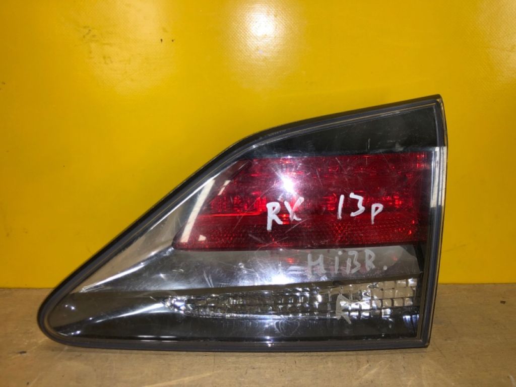 81580-0E040 | Ліхтар внутрішній прав. LEXUS RX350/450 09-15