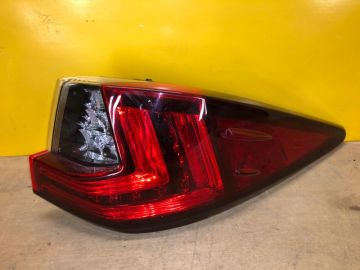 Ліхтар зовнішній прав. LEXUS RX350/450 15-22