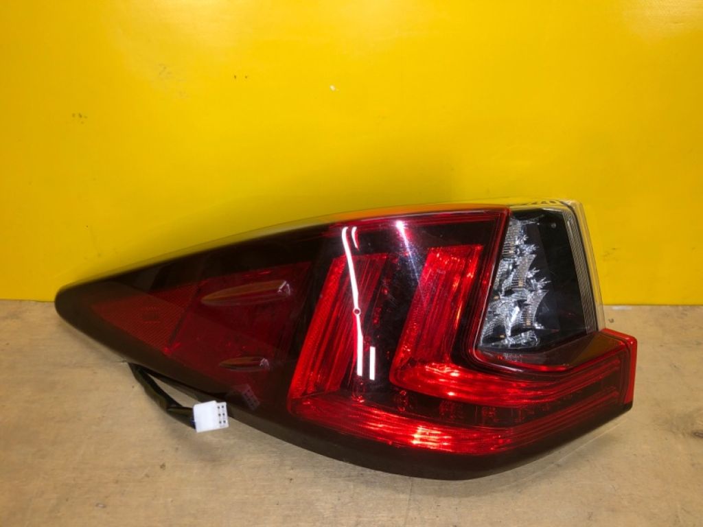 815600E130 | Ліхтар зовнішній лів. LEXUS RX350/450 15-22