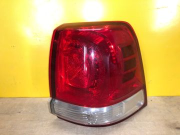 Ліхтар зовнішній прав. TOYOTA LAND CRUISER 200 08-21