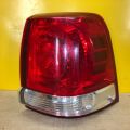 81551-60820 | Ліхтар зовнішній прав. TOYOTA LAND CRUISER 200 08-21