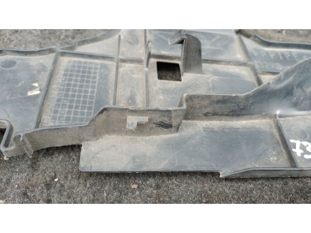 53293-06070 | Дефлектор радиатора TOYOTA CAMRY 40 06-11 - Фото 5