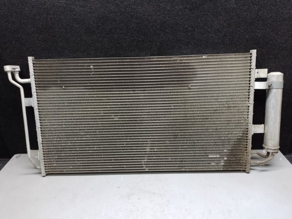 92100-3NA0A | Радіатор кондиціонера NISSAN LEAF 10-17