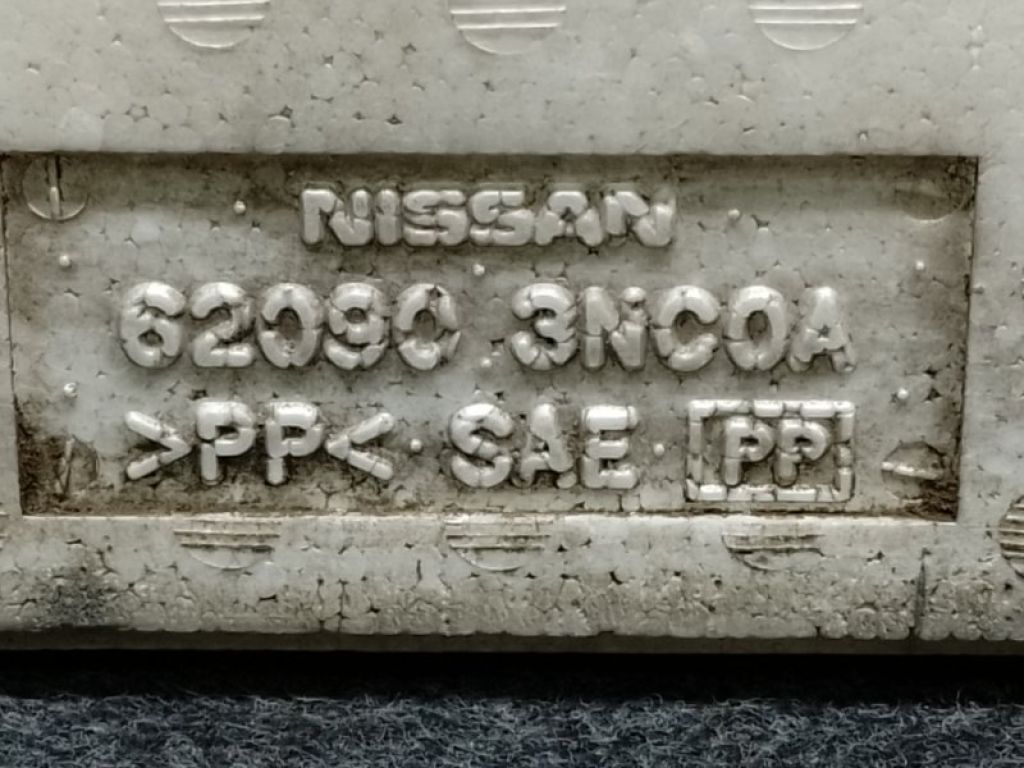 62090-3NC0A | Наповнювач бампера передній NISSAN LEAF 10-17 - Фото 4
